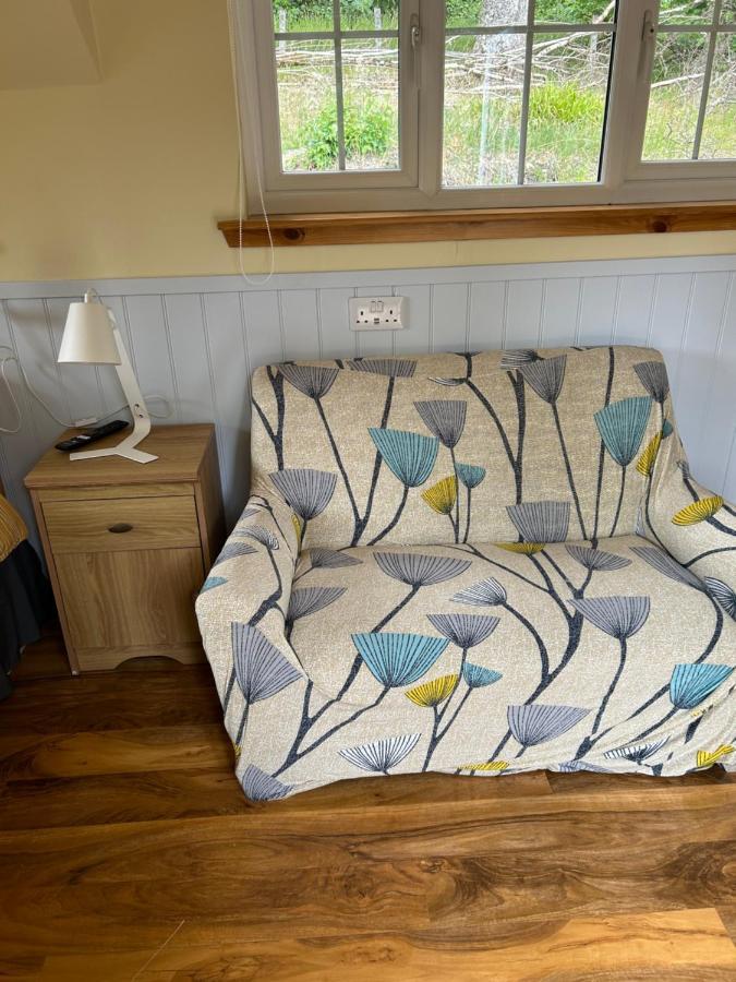 1Lochness Glam Lodges Inverness Buitenkant foto