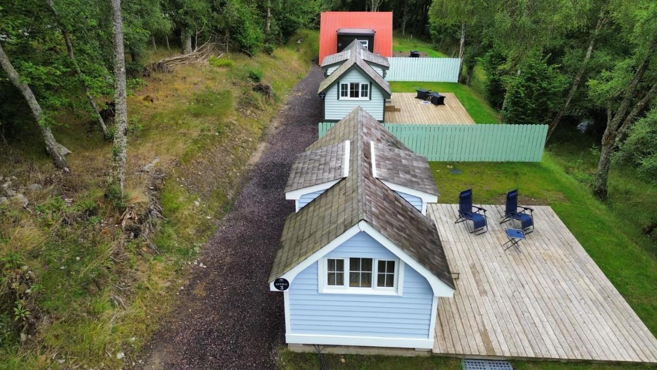 1Lochness Glam Lodges Inverness Buitenkant foto