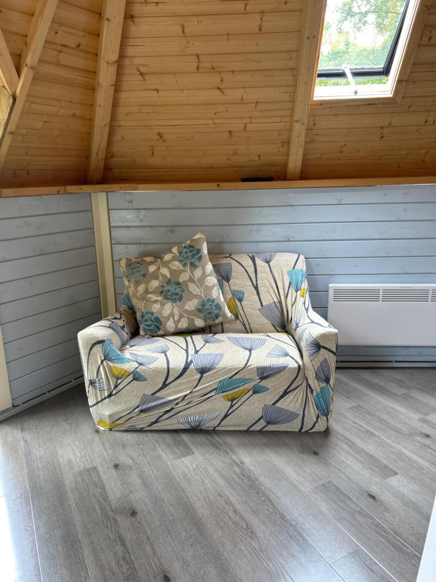 1Lochness Glam Lodges Inverness Buitenkant foto