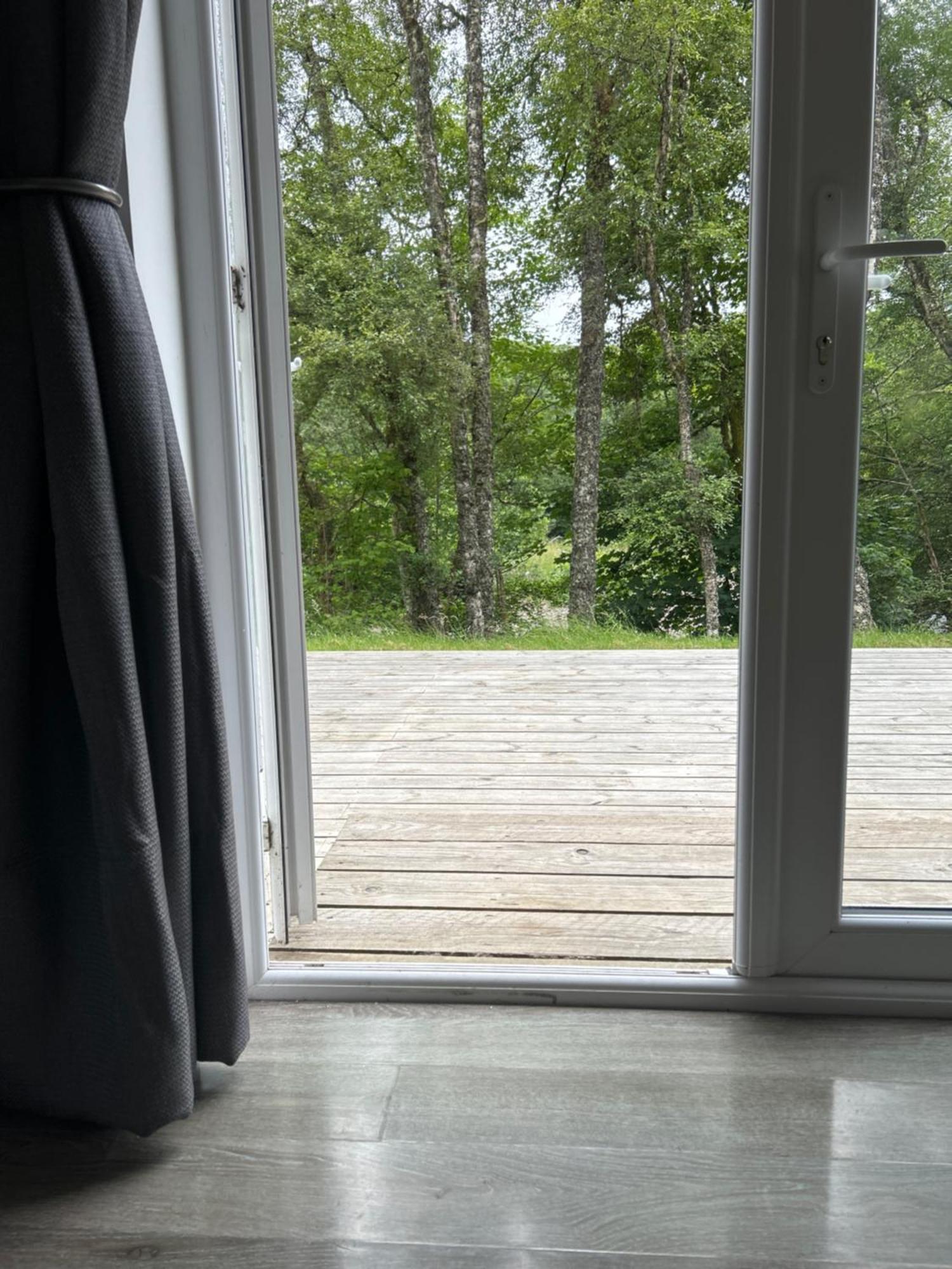 1Lochness Glam Lodges Inverness Buitenkant foto